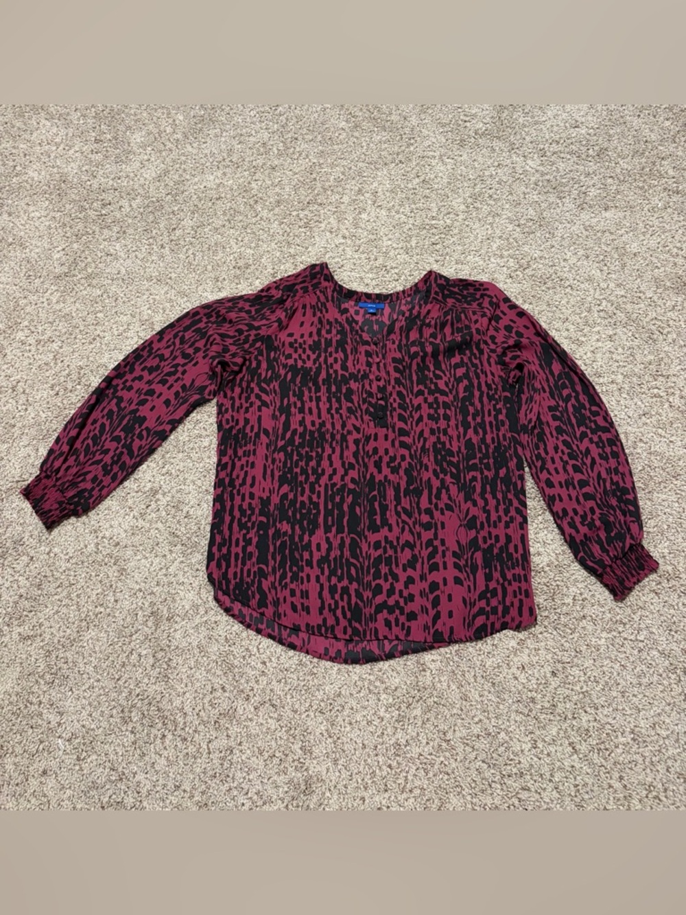 Apt. 9 Burgundy and Black Printed Long-Sleeve Blouse